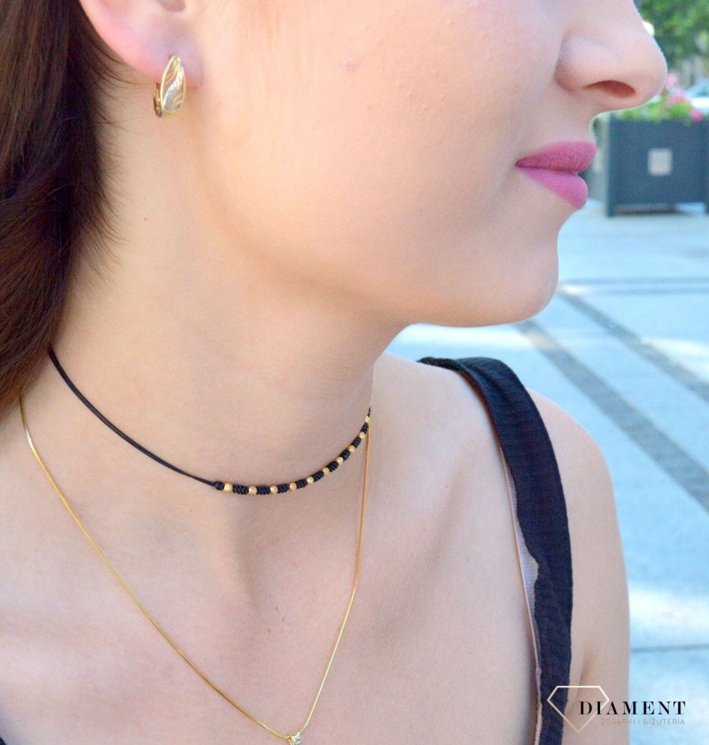 Kolczyki złote 333 listki z białym złotem KL 6168 333. Kolczyki złote z dodatkiem białego złota. Złote kolczyki damskie. Kolczyki próby 333. Kolczyki złote klasyczne. Kolczyki idealne na prezent. Kolczyki dla ukochanej..jpg